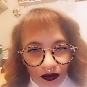 Meet your Posher, Mayra